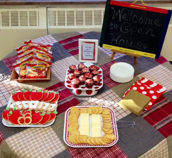 Inspiration Senses - Apples to Apples - School Open House