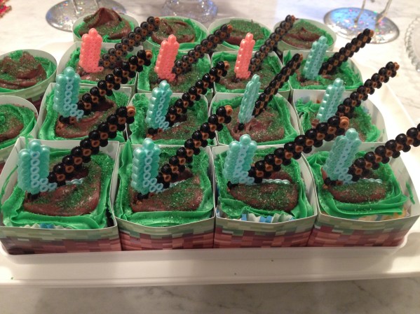 Minecraft Cupcakes - Ryan's 6th Bday
